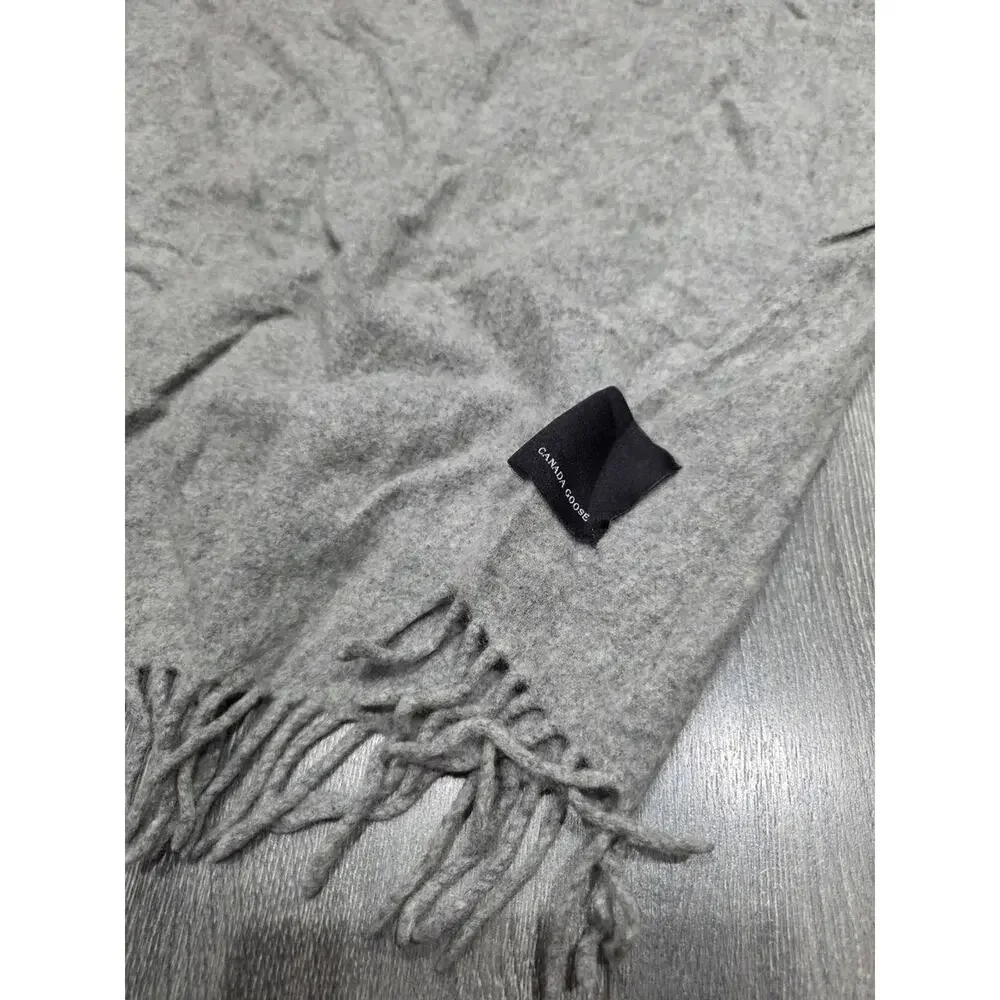 Canada Goose Classic Merino wool Grey Scarf Wool A009779